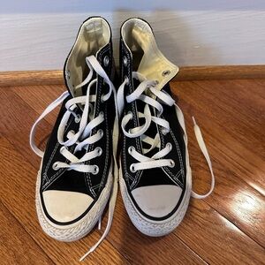 Converse Women’s Chuck Taylor Sneakers, High Top, Women’s Size 5.5